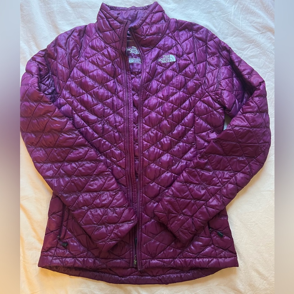 The North Face Puffer Thermoball Jacket Coat Magenta Berry